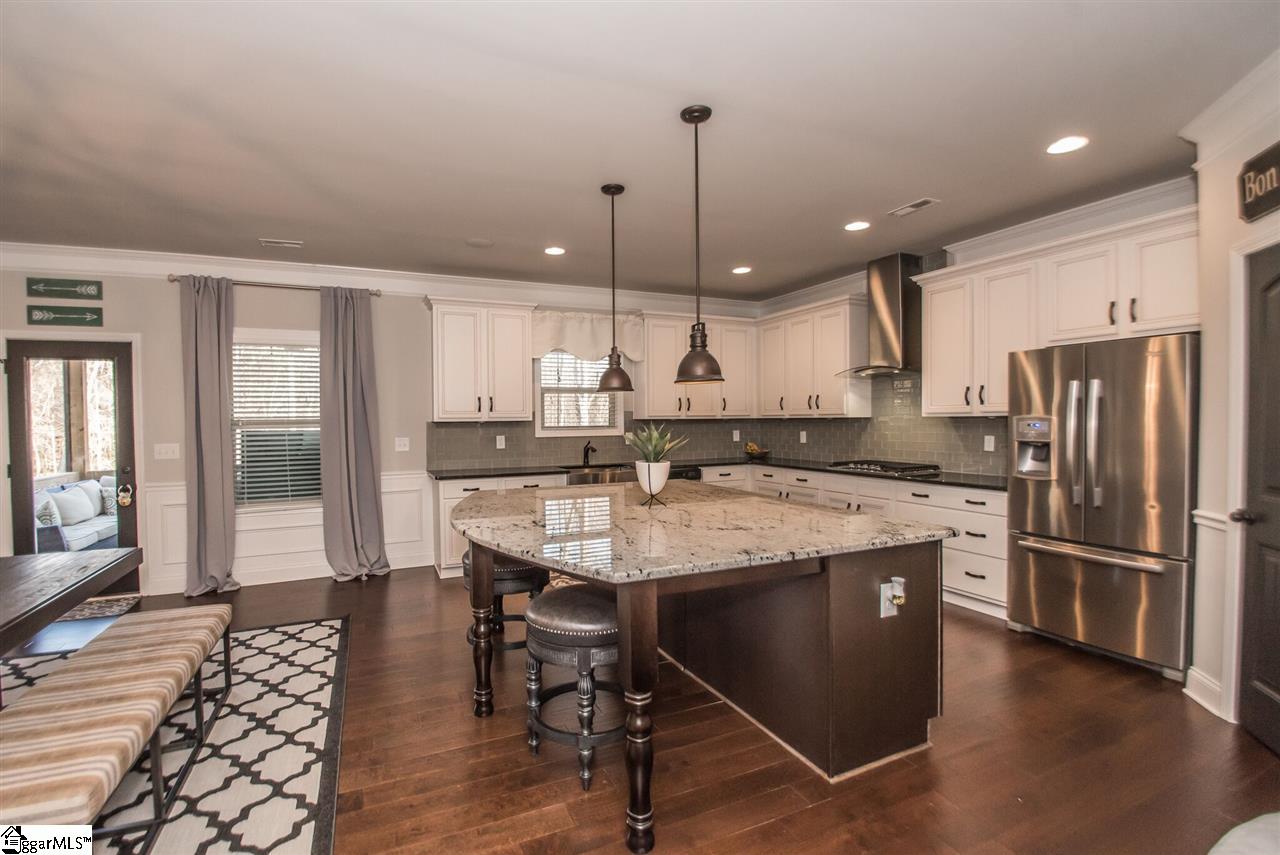 30 Alexander Manor Way Simpsonville, SC 29680 - Photo 6 of 36 Gallery Image 6