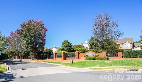 $1,700 | 11733 Ridgeway Park Drive, Charlotte, NC 28277