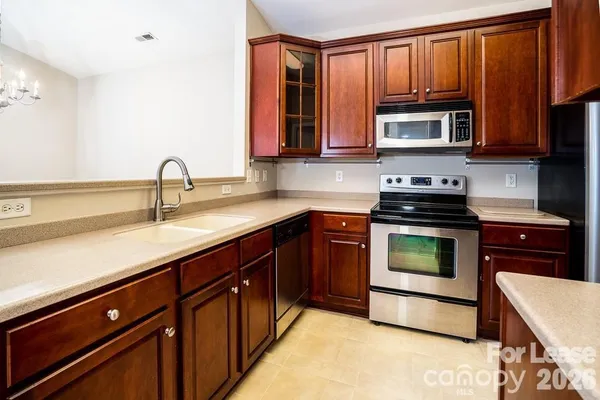 $1,700 | 11733 Ridgeway Park Drive, Charlotte, NC 28277