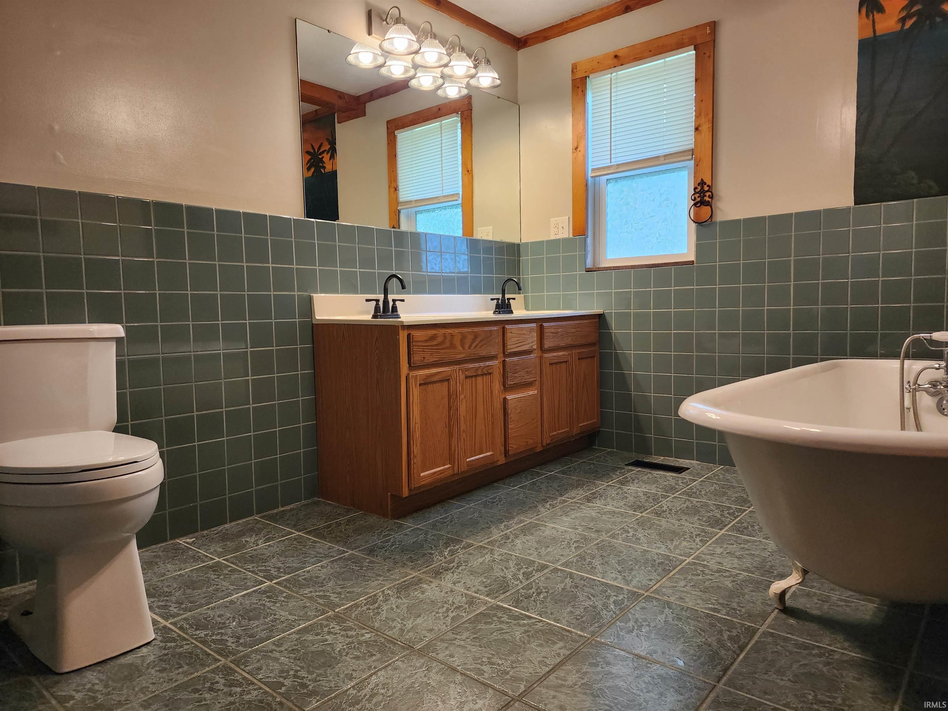 303 Mitchell Street Avoca, IN 47462 - Photo 16 of 30