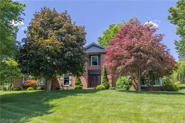$639,900 | 3832 Winkler Drive, Dover, OH 44622