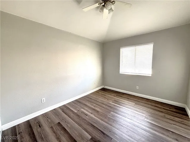 $2,250 | 3569 Lazy Sun Lane, Las Vegas, NV 89147