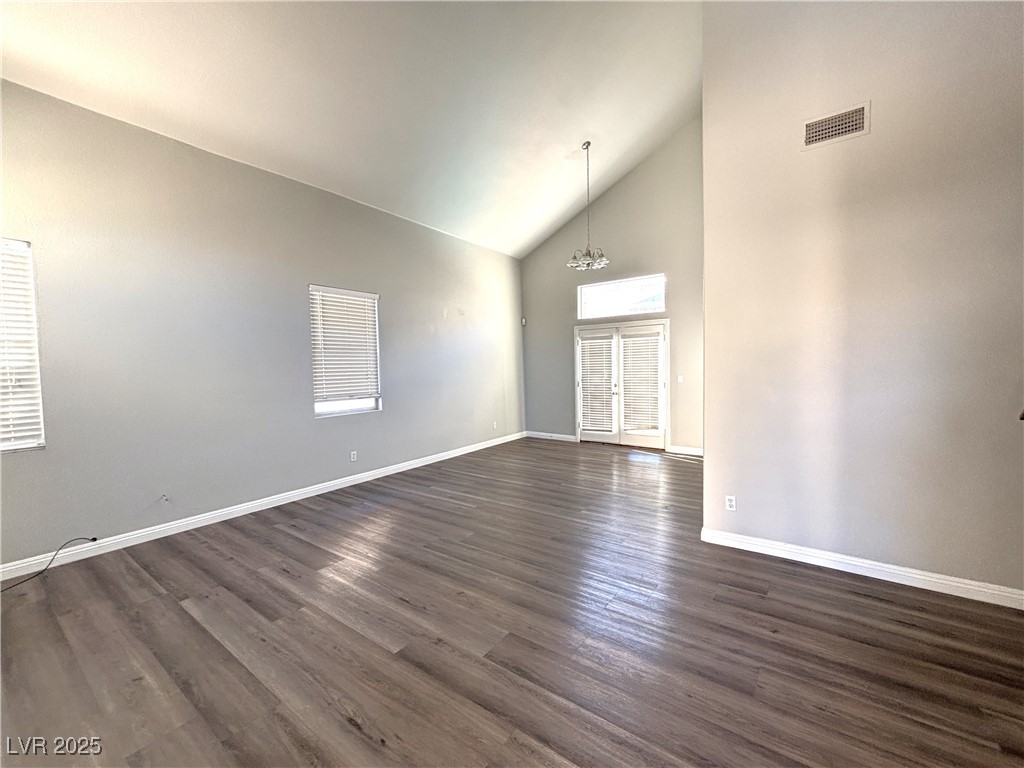 3569 Lazy Sun Lane Las Vegas, NV 89147 - Photo 3 of 35