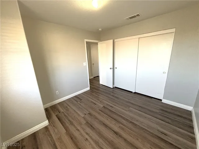 $2,250 | 3569 Lazy Sun Lane, Las Vegas, NV 89147