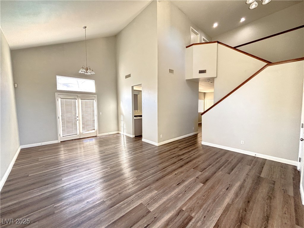 3569 Lazy Sun Lane Las Vegas, NV 89147 - Photo 4 of 35