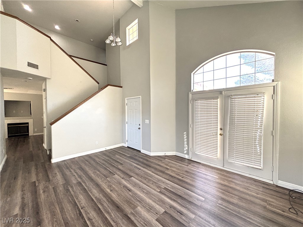 3569 Lazy Sun Lane Las Vegas, NV 89147 - Photo 6 of 35