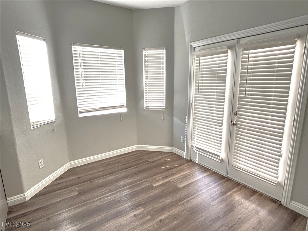 3569 Lazy Sun Lane Las Vegas, NV 89147 - Photo 9 of 35