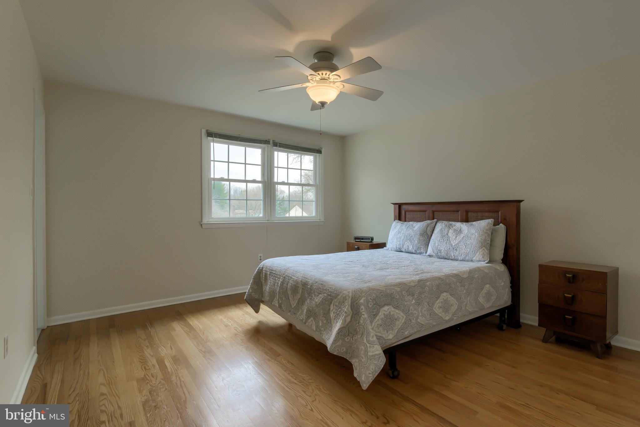 515 Defoe Road Hockessin, DE 19707 - Photo 22 of 40 Master bedroom
