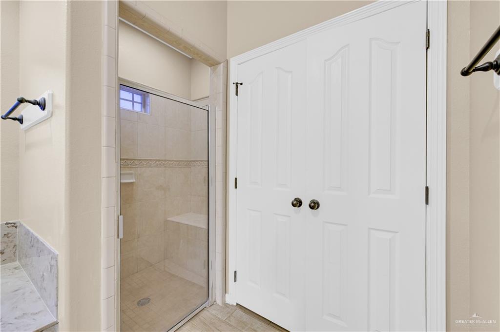 2005 Stuart Road Weslaco, TX 78599 - Photo 6 of 30 a bathroom with a shower