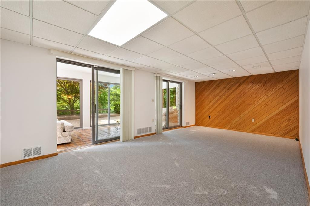 987 Beck Road Leechburg, PA 15656 - Photo 20 of 35 a view of an empty room with a window