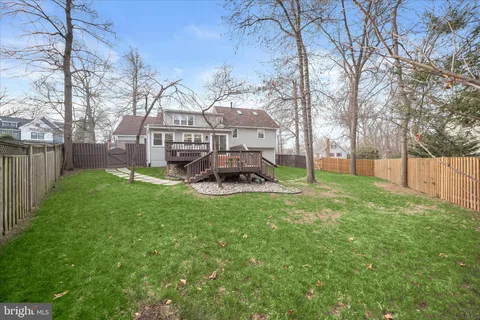 $1,469,900 | 515 Woodland Court Northwest, Vienna, VA 22180