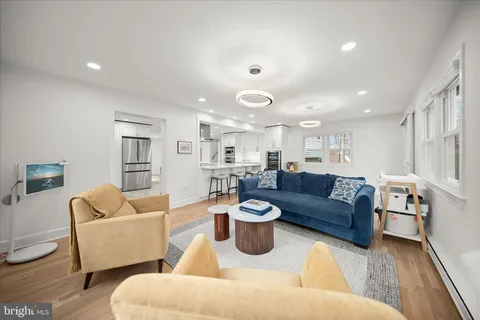 $1,469,900 | 515 Woodland Court Northwest, Vienna, VA 22180