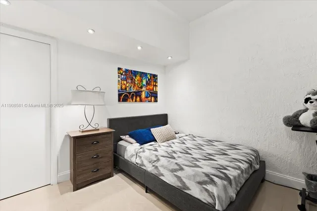 $480,000 | 4086 Northwest 92nd Avenue, Sunrise, FL 33351