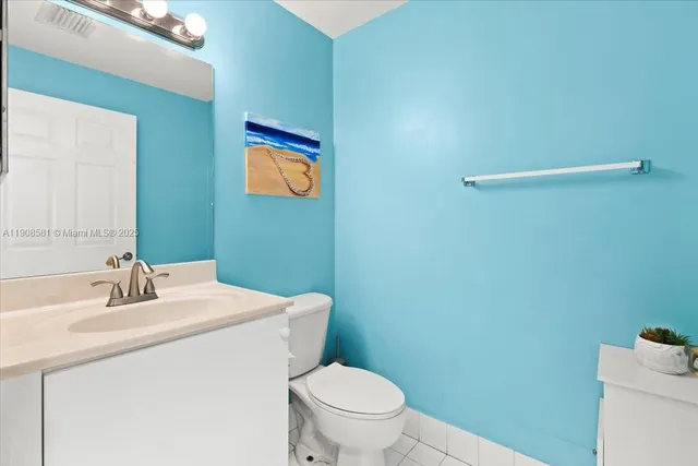 $480,000 | 4086 Northwest 92nd Avenue, Sunrise, FL 33351