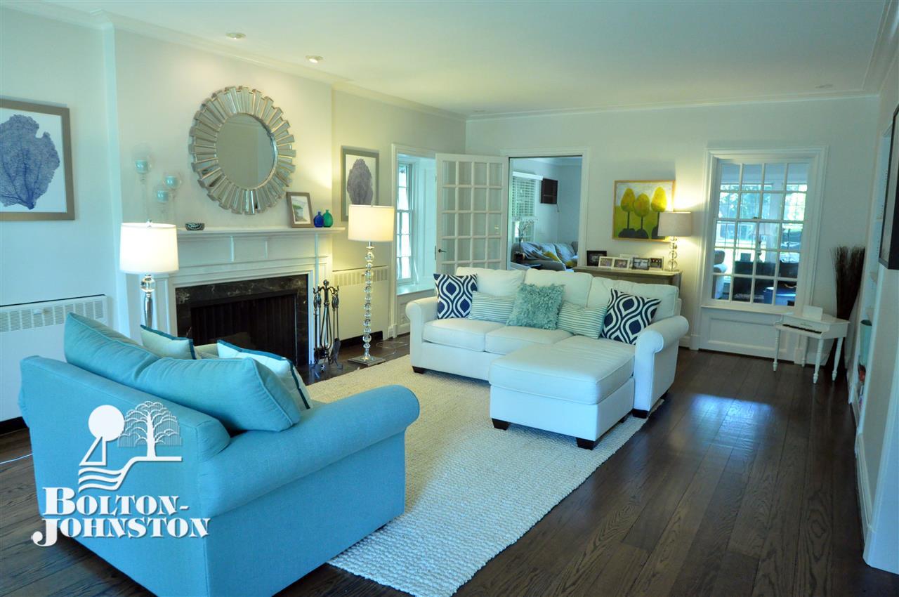 226 Moran Road Grosse Pointe Farms, MI 48236 - Photo 10 of 72