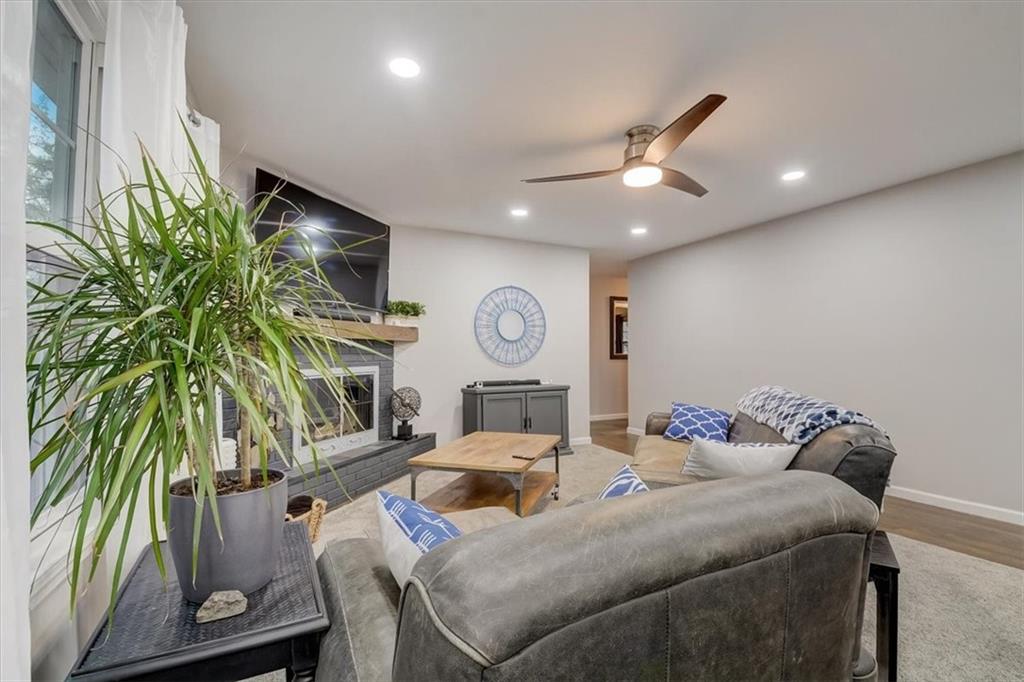 7855 Graham Road Indianapolis, IN 46250 - Photo 22 of 42 Gallery Image 22