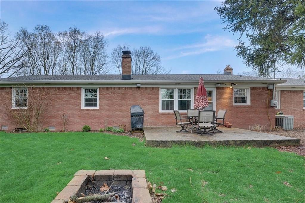 7855 Graham Road Indianapolis, IN 46250 - Photo 39 of 42 Gallery Image 39