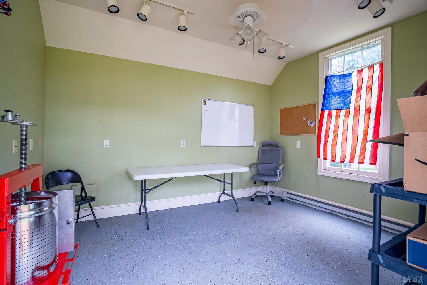 260 North Main Street Amherst, VA 24521 - Photo 51 of 54