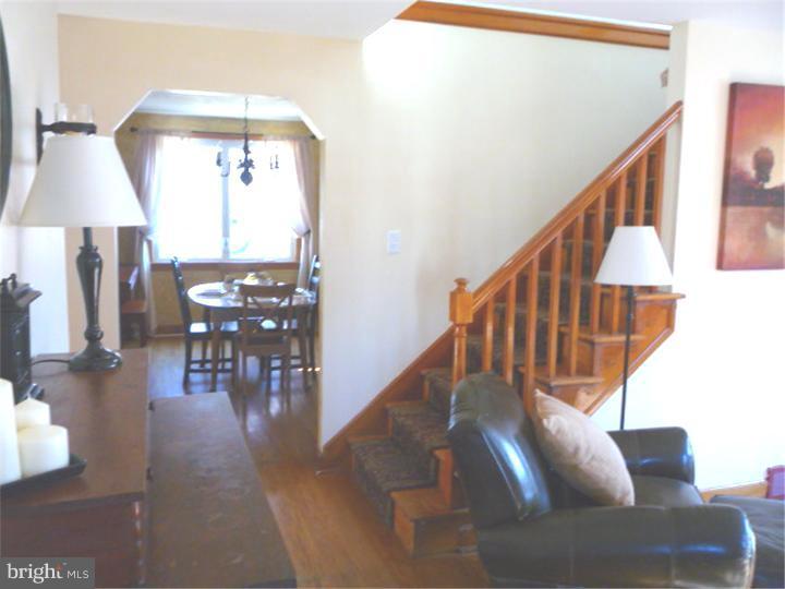 447 South Forklanding Road Maple Shade, NJ 08052 - Photo 3 of 13