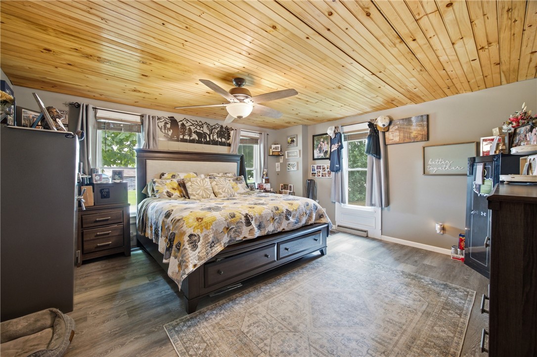 6815 Round Lake Road Bath, NY 14879 - Photo 24 of 41