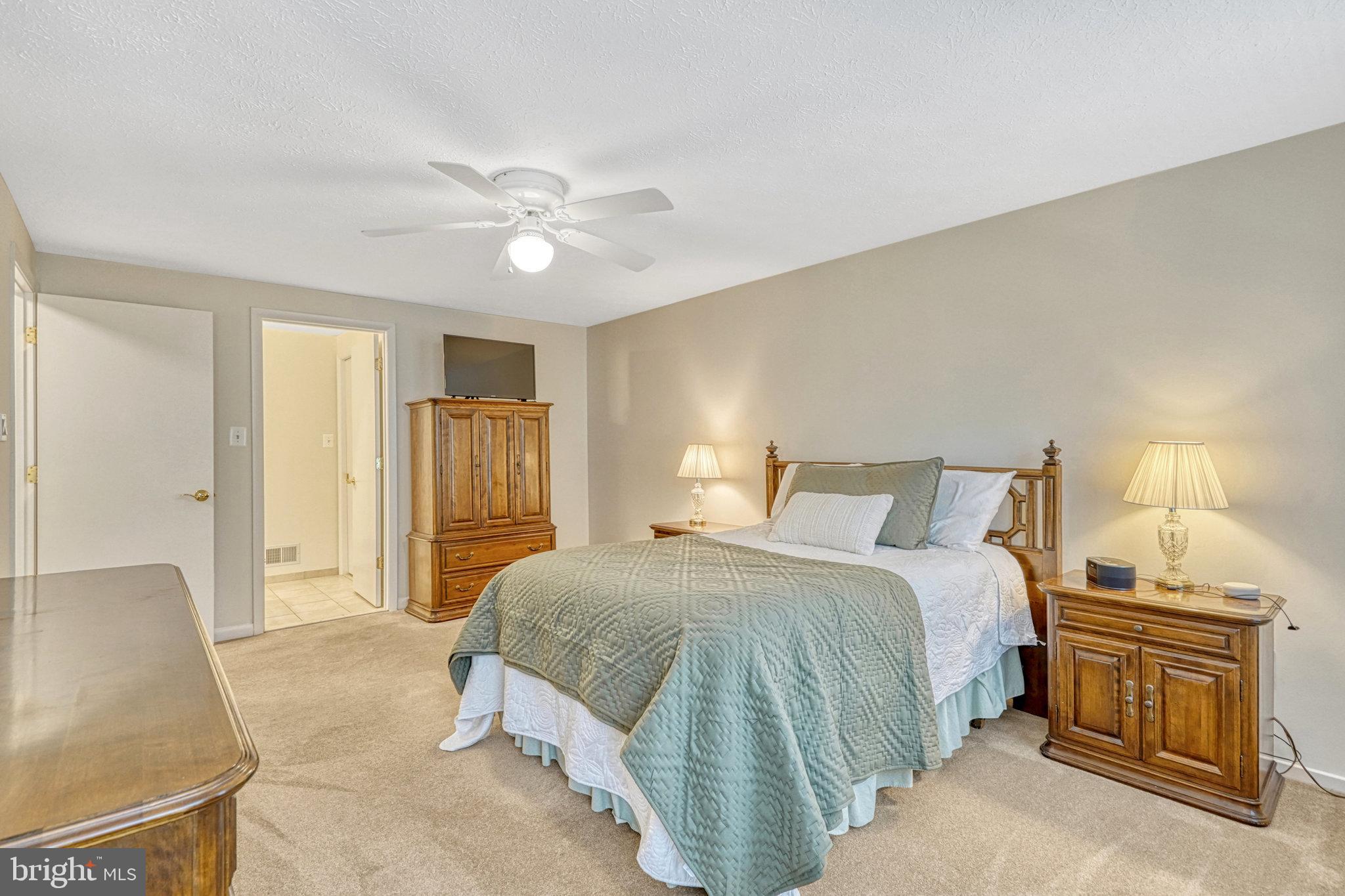 6013 Windward Drive Burke, VA 22015 - Photo 18 of 44 Primary Bedroom