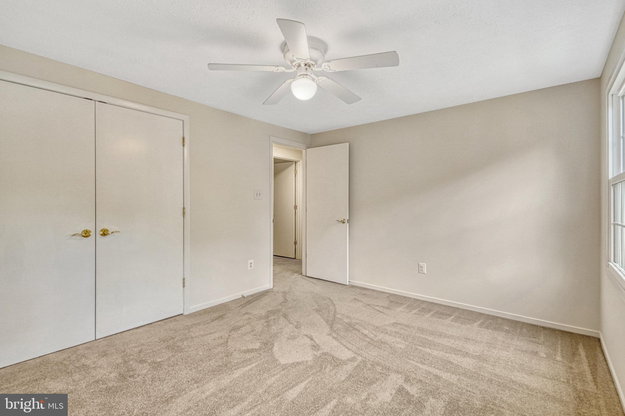 6013 Windward Drive Burke, VA 22015 - Photo 28 of 44 Bedroom 3