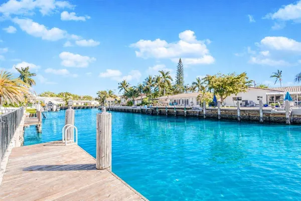 $6,400 | 2810 Northeast 60th Street, Fort Lauderdale, FL 33308