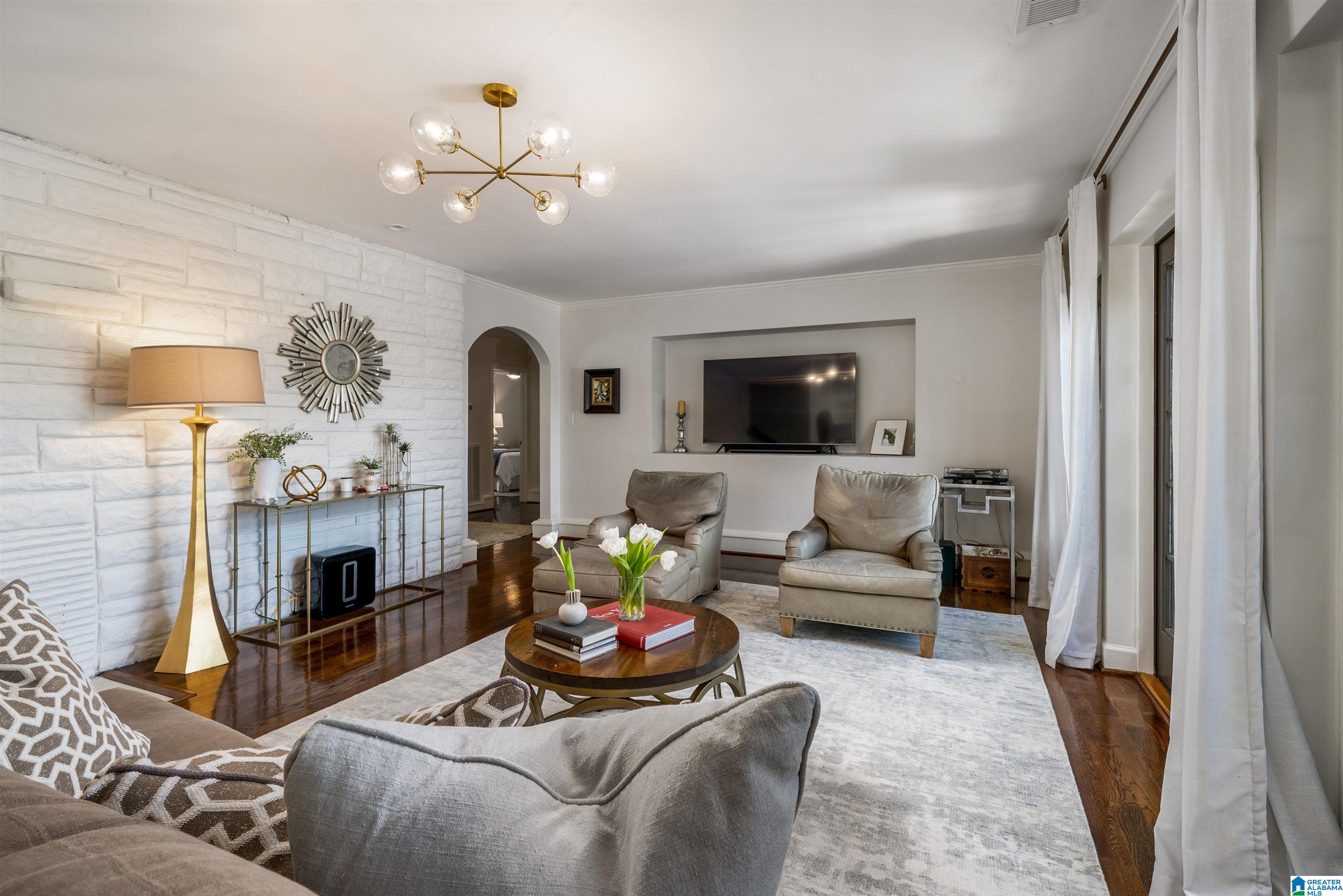 1909 Shades Crest Road Birmingham, AL 35216 - Photo 10 of 64