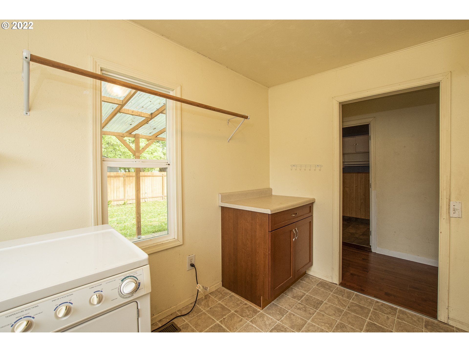 388 South 46th Street Springfield, OR 97478 - Photo 15 of 22 a view of utility room