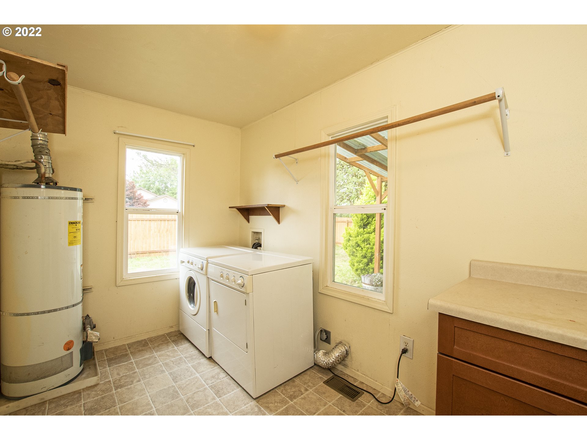 388 South 46th Street Springfield, OR 97478 - Photo 16 of 22 a utility room with closet dryer and washer