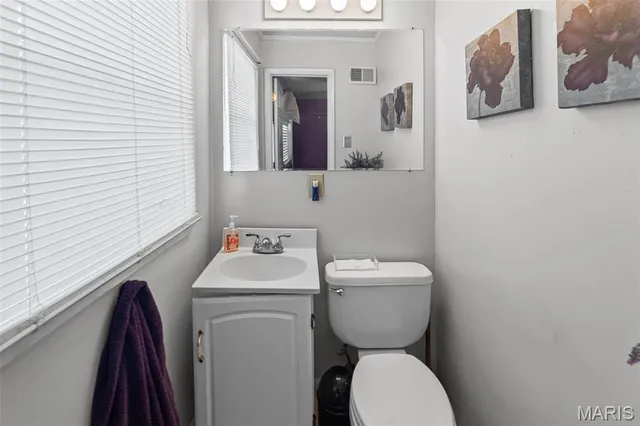 $250,000 | 4423 Little Chief Drive, St. Louis, MO 63123