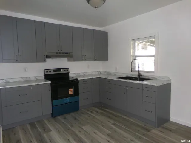 $139,500 | 402 North Cochran Street, West Frankfort, IL 62896