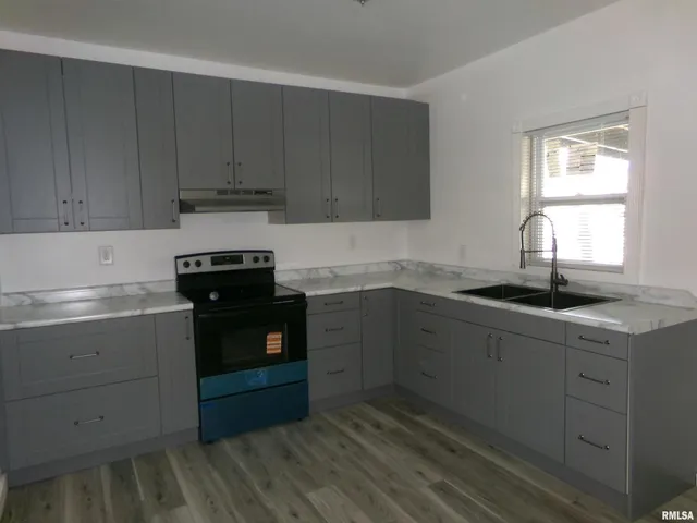 $139,500 | 402 North Cochran Street, West Frankfort, IL 62896