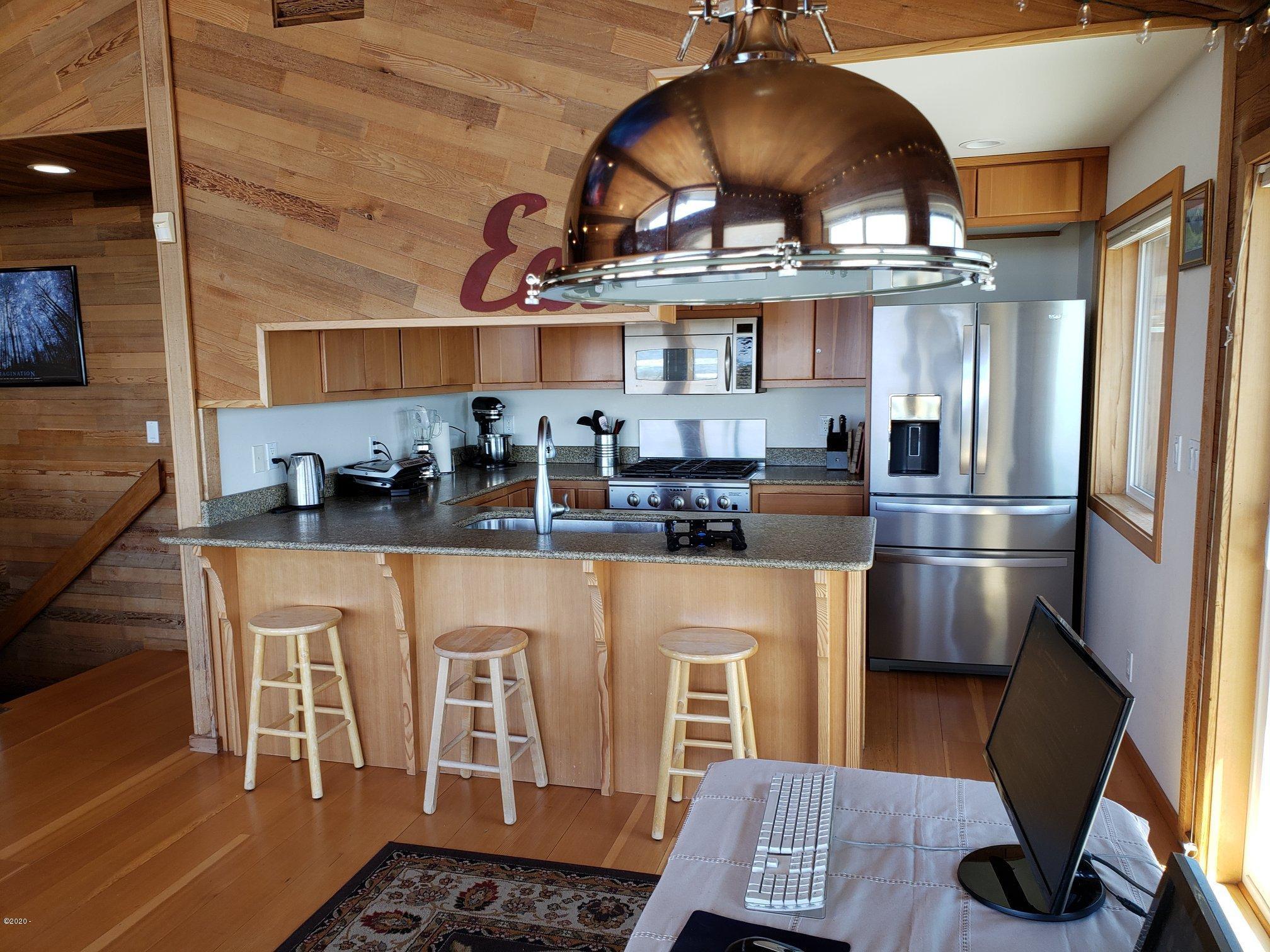 2306 Northwest Oceania Drive Waldport, OR 97394 - Photo 37 of 37 Open floor plan