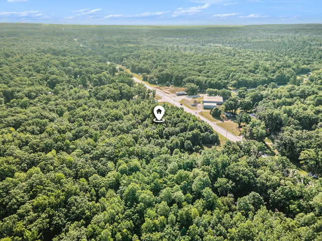 $55,900 | 9554 Highway 10, Branch, MI 49402