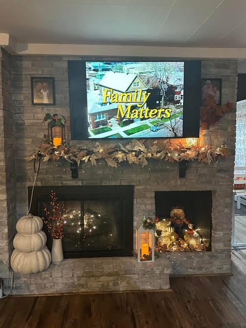 504 Water Street Gardiner, ME 04345 - Photo 41 of 45 livingroom1