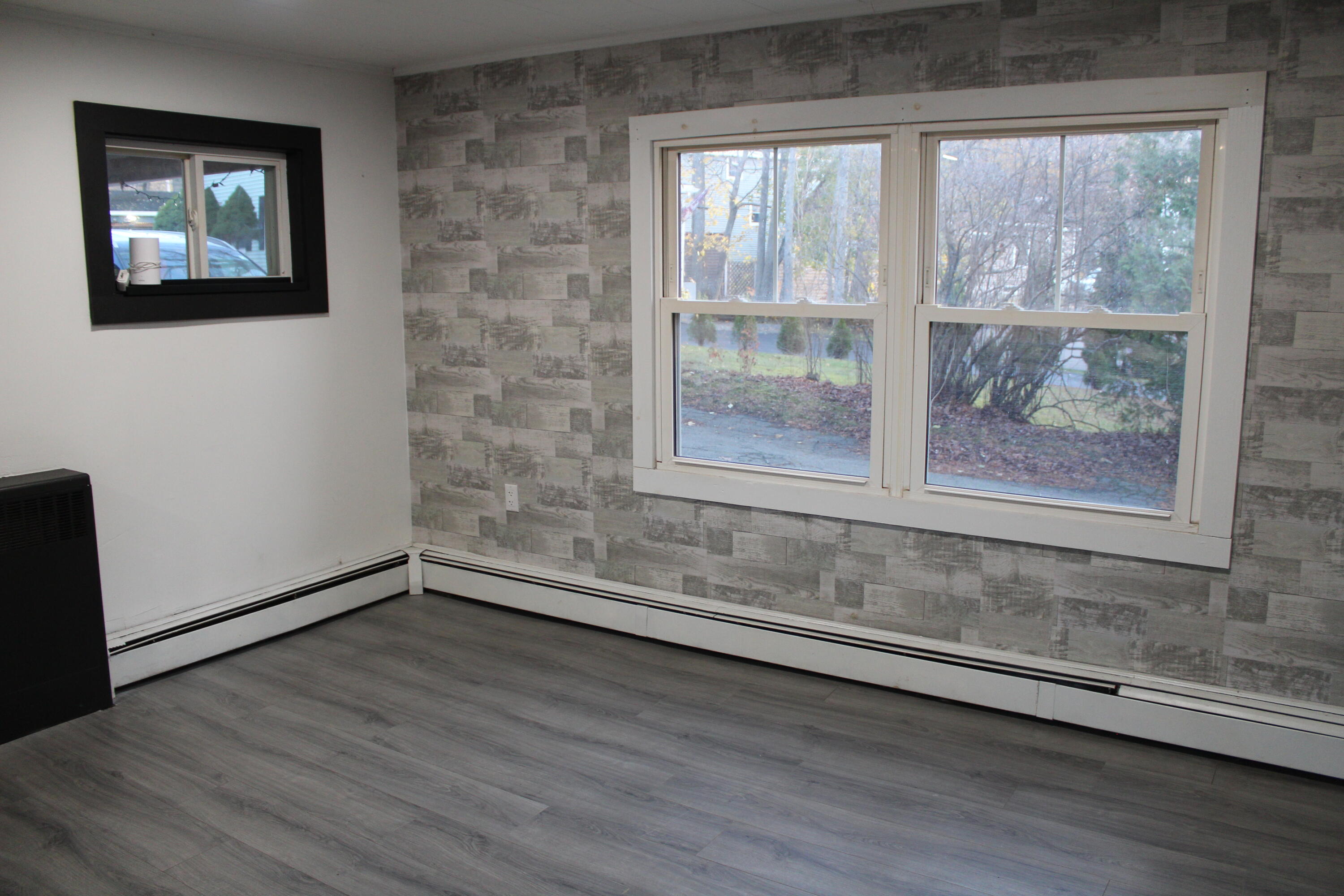 504 Water Street Gardiner, ME 04345 - Photo 8 of 45 8