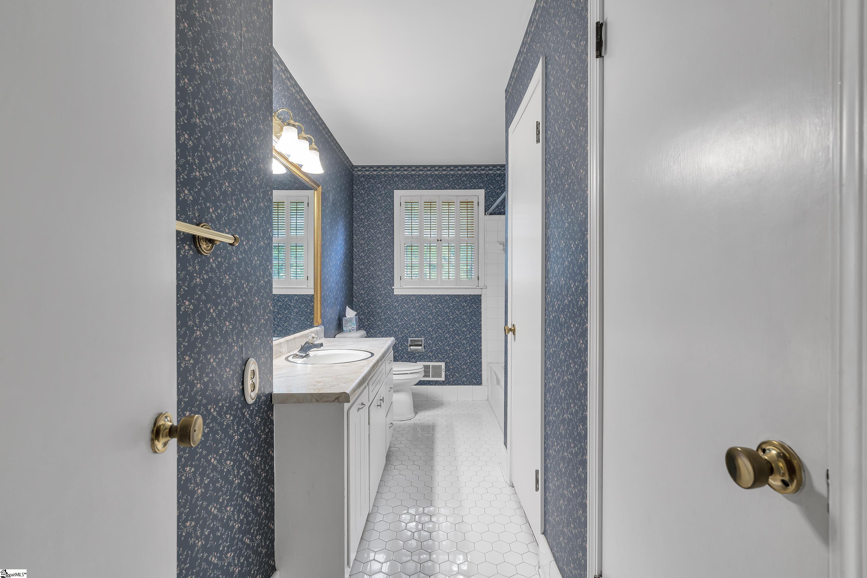 802 Wembley Road Greenville, SC 29607 - Photo 21 of 25