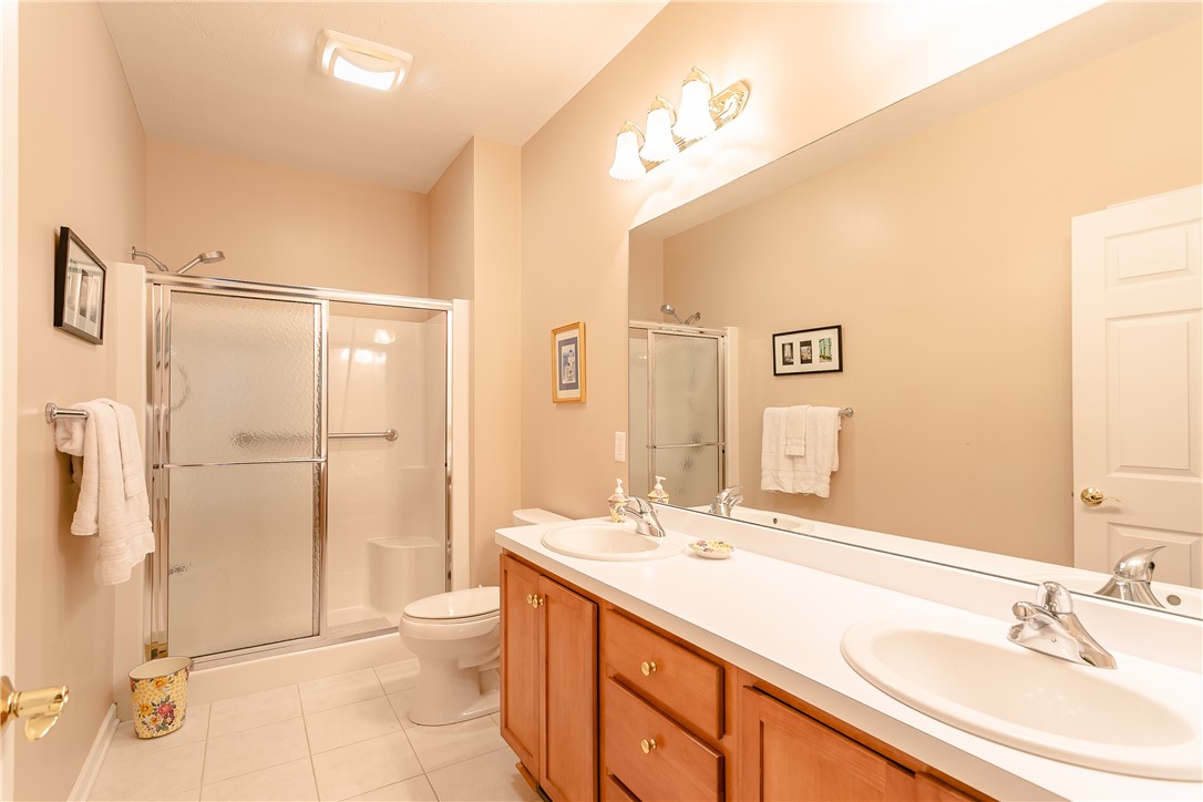 138 Ashbrook Circle Penfield, NY 14580 - Photo 24 of 32