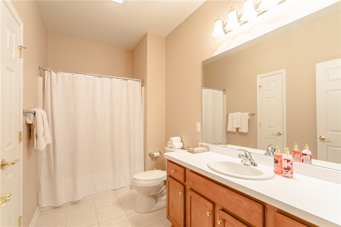 138 Ashbrook Circle Penfield, NY 14580 - Photo 28 of 32