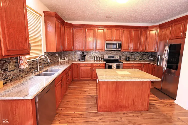 $469,000 | 8186 Stonelick Drive, Avon, IN 46123