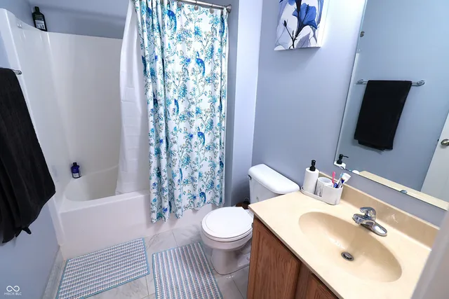 $469,000 | 8186 Stonelick Drive, Avon, IN 46123