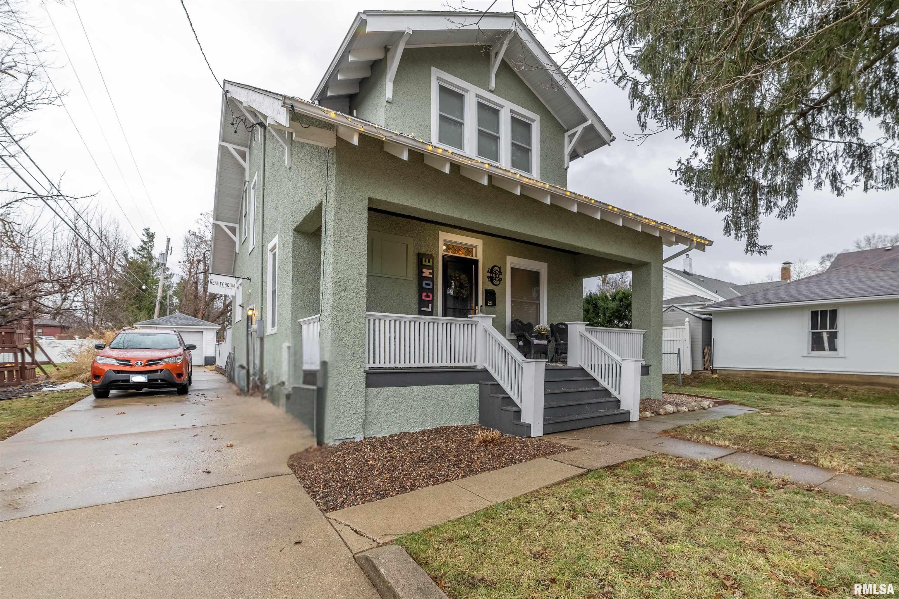 220 North 22nd Street Quincy, IL 62301 - Photo 1 of 27