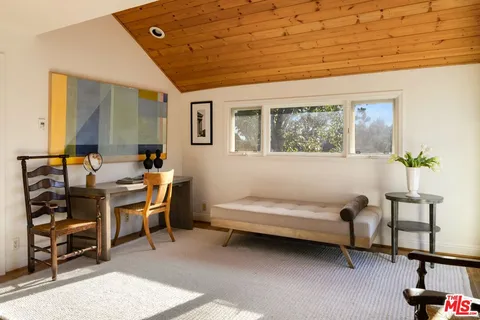 $3,595,000 | 1030 North Kenter Avenue, Los Angeles, CA 90049
