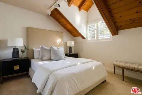 $3,495,000 | 1030 North Kenter Avenue, Los Angeles, CA 90049
