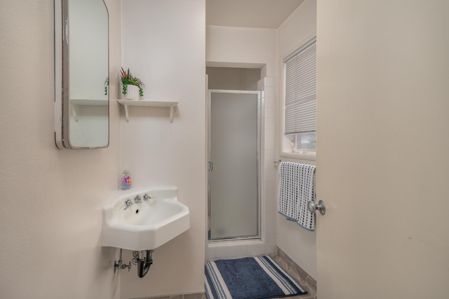 206 Meadow Lane Modesto, CA 95351 - Photo 31 of 39