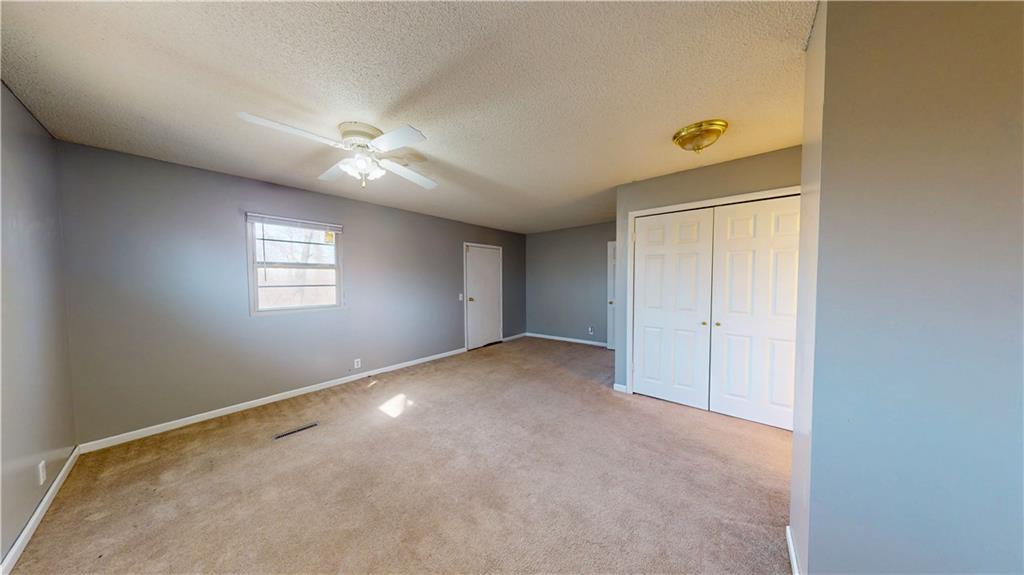 6004 Northeast Amazonia Road St. Joseph, MO 64505 - Photo 15 of 39