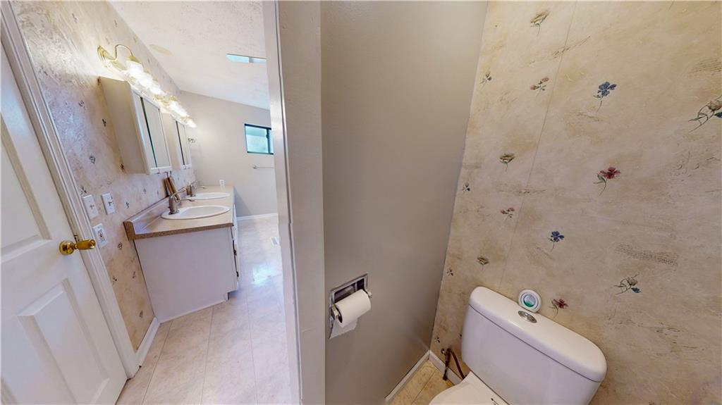 6004 Northeast Amazonia Road St. Joseph, MO 64505 - Photo 20 of 39
