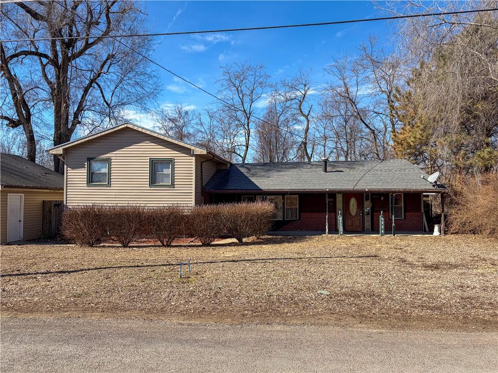6004 Northeast Amazonia Road St. Joseph, MO 64505 - Photo 2 of 39