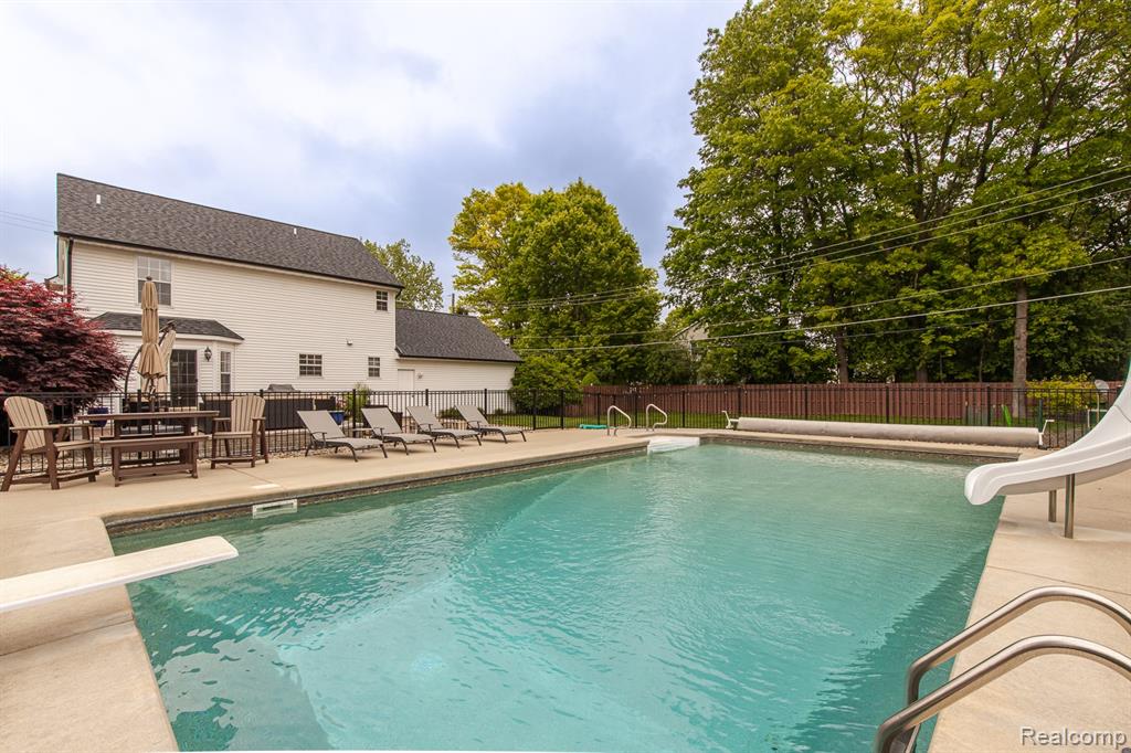 2191 West Drahner Road Oxford, MI 48371 - Photo 39 of 46 Gallery Image 39